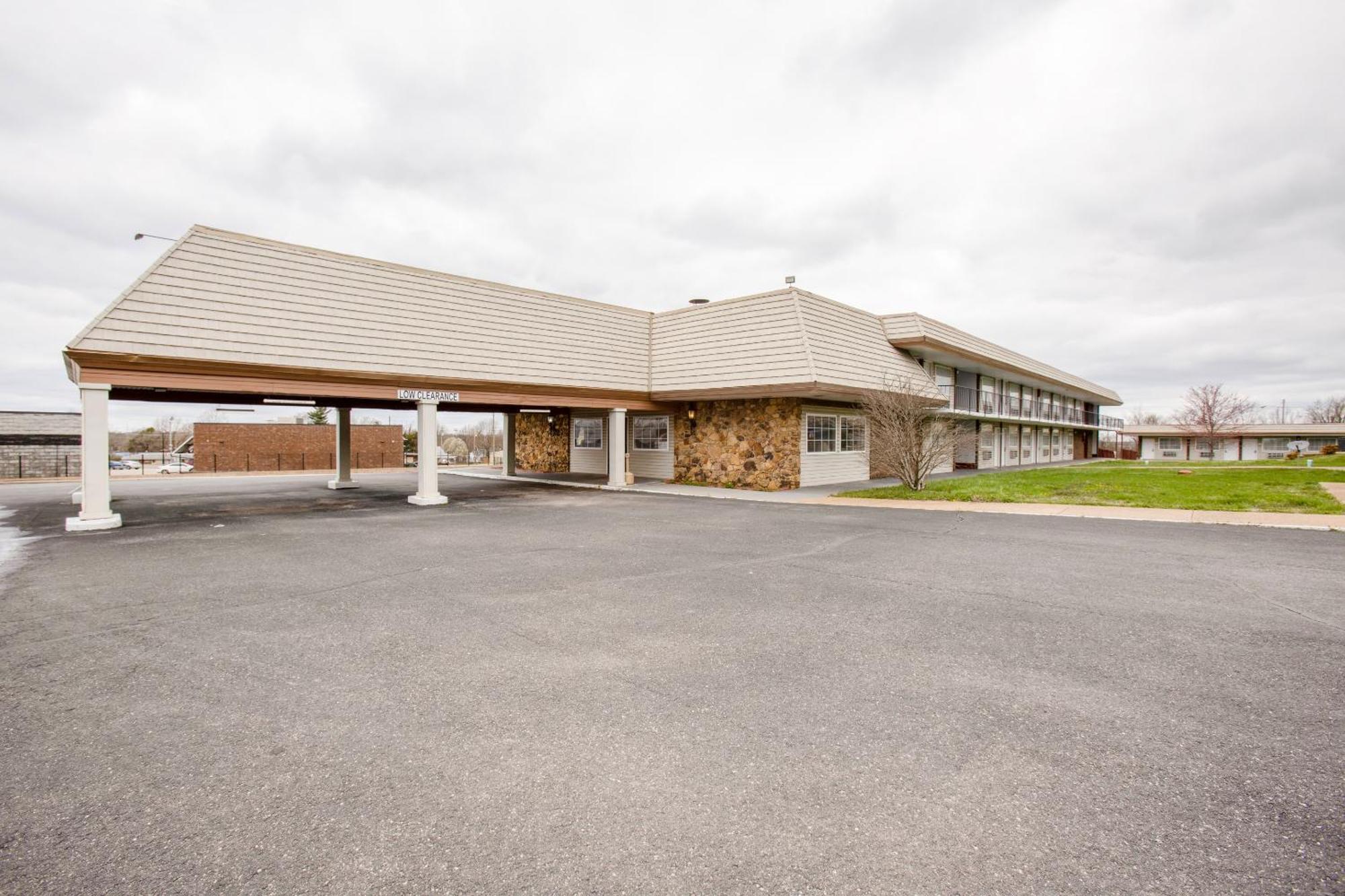 Oyo Hotel Lebanon Mo I-44 Екстериор снимка